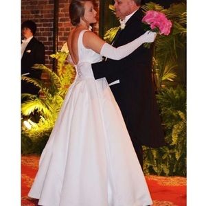 Debutante/Simple wedding dress. Worn once.